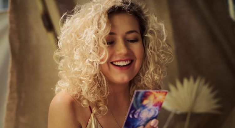 Tarot del día: esto dicen las cartas sobre el amor, salud y dinero HOY 17 de octubre