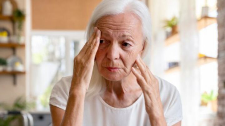 Este es uno de los primeros signos de Alzheimer en el cuerpo, según estudios