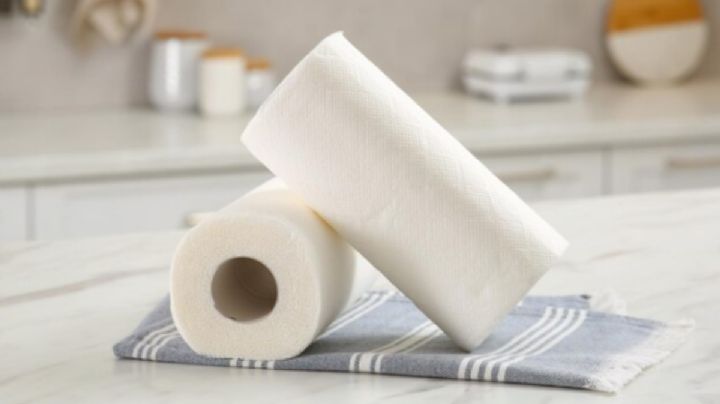 Haz tu propio soporte para el rollo de papel de cocina reciclando estos elementos que tienes en casa