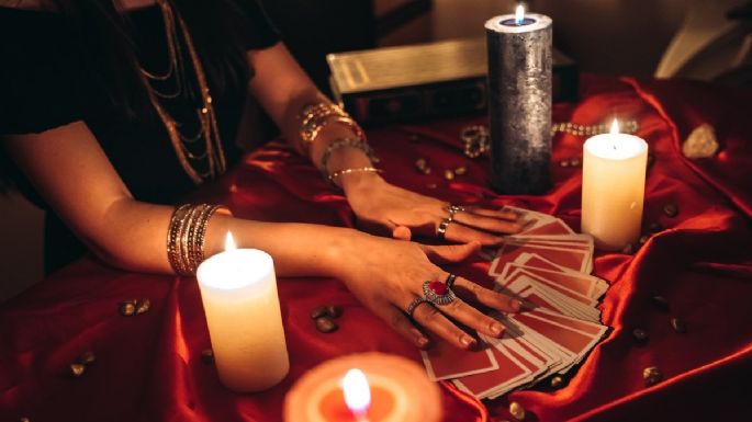 Tarot del día: esto dicen las cartas sobre el trabajo, el amor y el dinero hoy 23 de octubre 2023
