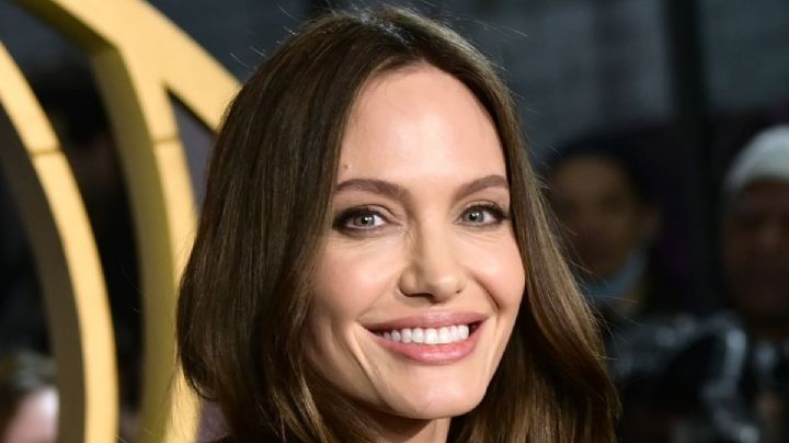 Te quedarás sin aire al ver el parecido de Angelina Jolie con su mamá