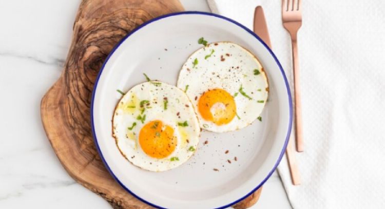 Estos son los increíbles beneficios de comer huevo durante el desayuno