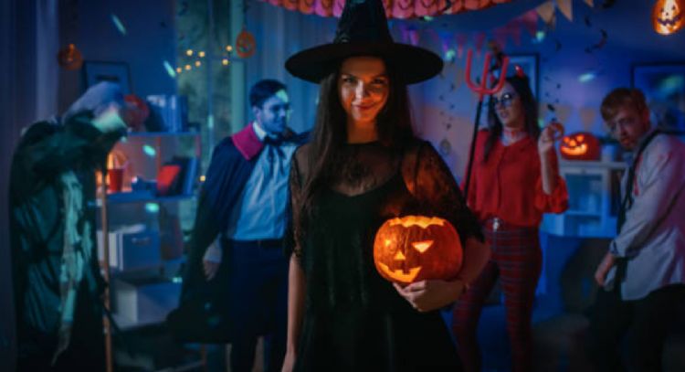 Los mejores disfraces para Halloween que irán a tono con tu personalidad, según la astrología