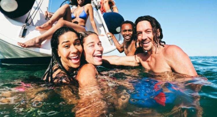 Son muy compatibles, estos son los signos que están destinados a ser mejores amigos, según la astrología