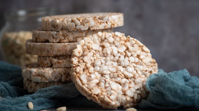 Aprende a preparar galletas de arroz con solo 4 ingredientes
