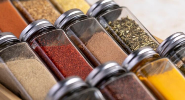 Cultiva especias en casa para agregar a tus comidas de forma fácil y rápida