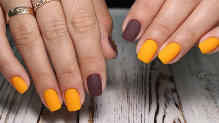 Manicura bicolor con estas combinaciones de esmaltes extraordinarias