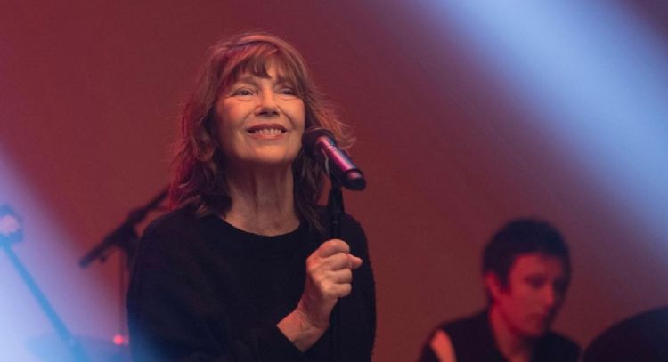 ¿De qué murió la icónica actriz, diseñadora y cantante Jane Birkin? | PERFIL